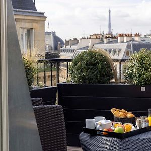 Apartament typu junior "Eiffel"